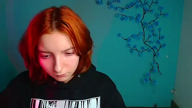 Butterfly Milly online show from April 2, 6:00 am