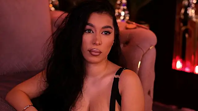 CherrieTeen online show from April 17, 6:11 pm