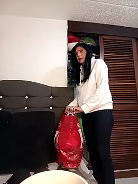 SamanthaRosse01  online show from March 30, 4:30 pm