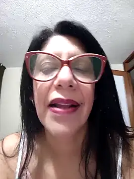 SamanthaRosse01  online show from April 7, 10:59 am