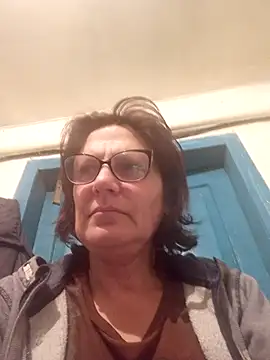 MeriStevens online show from March 30, 6:09 pm