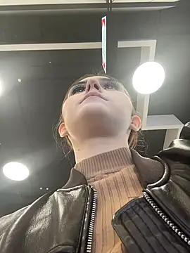 AnitaFly online show from April 3, 10:57 am