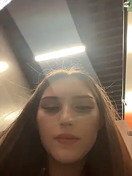 AnitaFly online show from April 17, 1:03 pm