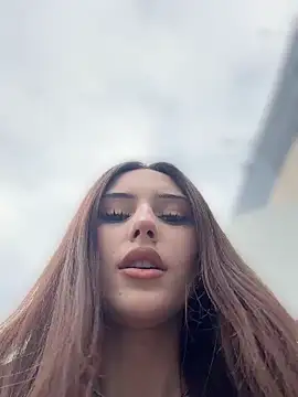 AnitaFly online show from June 1, 2:19 pm