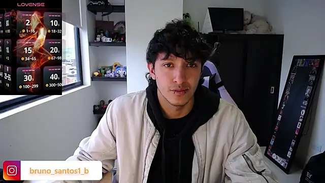 Bruno santos1 online show from April 8, 11:43 am