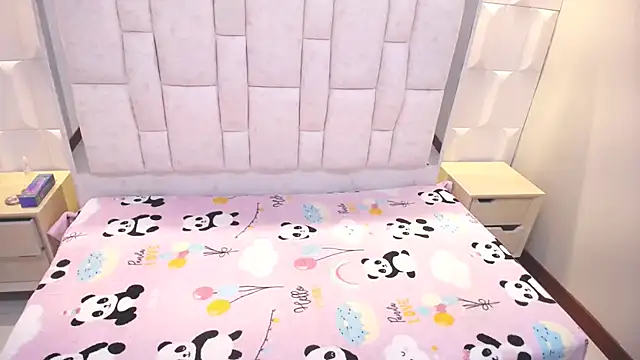 saraloaizacl202 online show from April 14, 6:36 pm