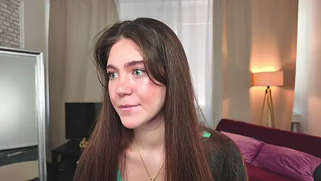 SunnyBloss online show from April 7, 2:28 pm