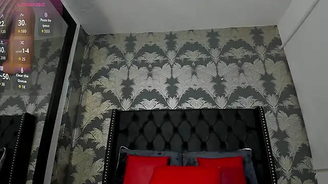 Snapshot of Pamela_di_angelo chatting on June 17, 10:32 pm Pamela di angelo online show from June 17, 10:32 pm