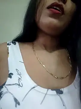 Snapshot of khushi_ji00 chatting on July 20, 2:37 am khushi ji00 online show from July 20, 2:37 am