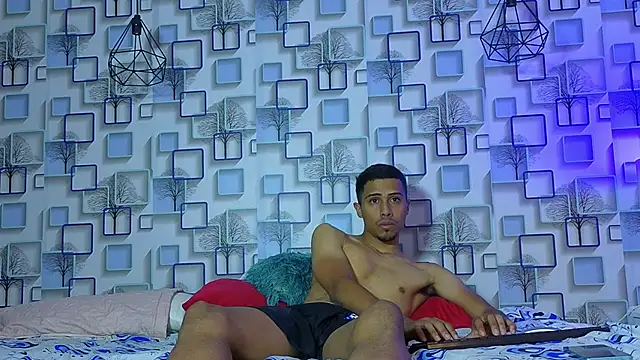 Charlies Fox online show from April 8, 7:25 pm