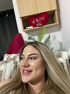 ScarlettMussee online show from April 14, 9:21 pm