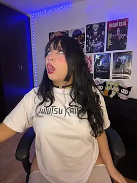 Hinataaa  online show from April 15, 5:03 am