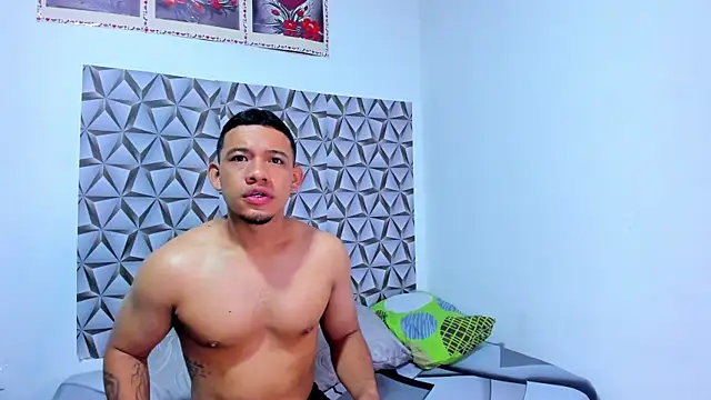 Benjamin lich online show from April 8, 2:39 pm