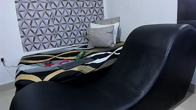 Benjamin lich online show from April 16, 2:45 am