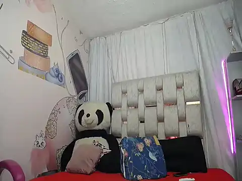 SELF DESTRUCCIONN online show from April 4, 12:13 pm