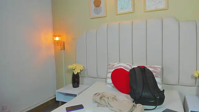 Sara Hanks online show from April 9, 2:11 pm