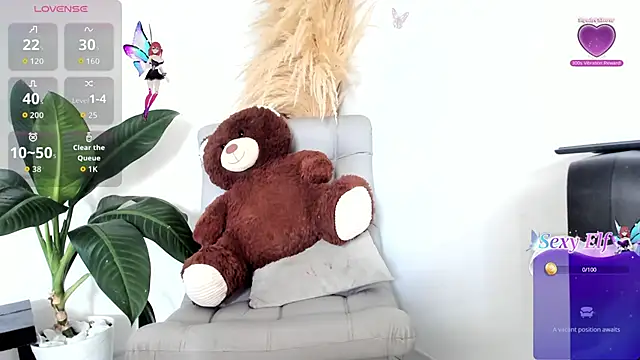 DakotaStills  online show from April 15, 1:29 pm