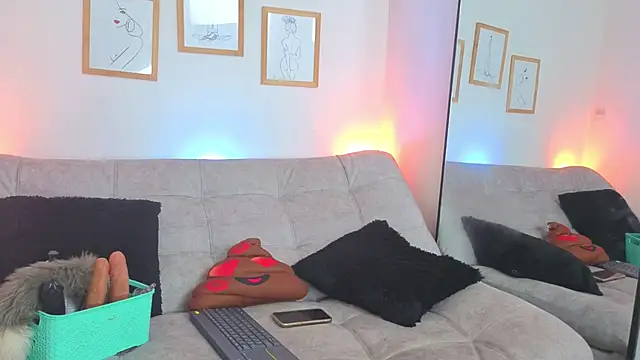 CharlotteCopper  online show from April 16, 10:38 am