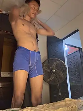 io skay online show from April 12, 9:53 pm