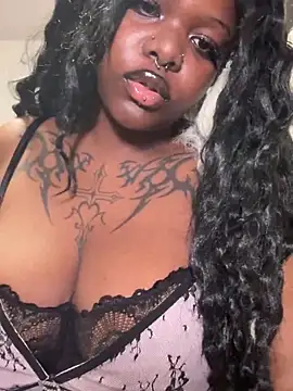 Nyla xox online show from April 10, 10:14 pm