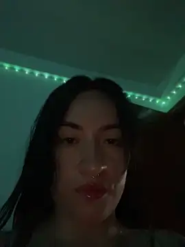 kimberly peter online show from April 27, 1:09 pm