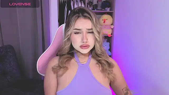 Kate Rous01 online show from April 18, 7:12 am