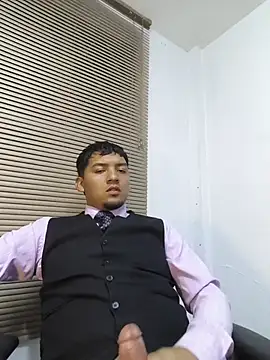 Itsdavidxxx online show from April 7, 5:30 am