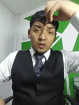 Itsdavidxxx online show from April 12, 2:16 am