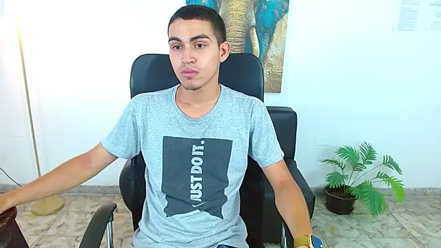 lucass 18 online show from March 28, 7:57 pm