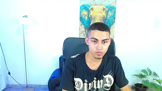 lucass 18 online show from April 10, 7:40 pm