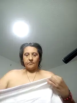 Merlyna Goldenss online show from March 27, 3:34 am