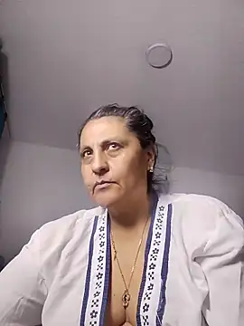 Merlyna Goldenss online show from April 8, 4:45 am