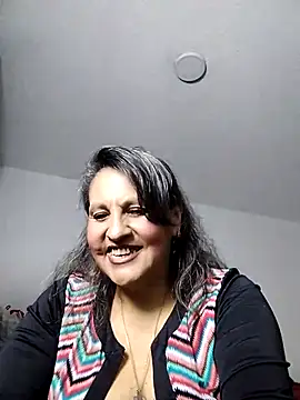 Merlyna Goldenss online show from April 11, 7:45 am