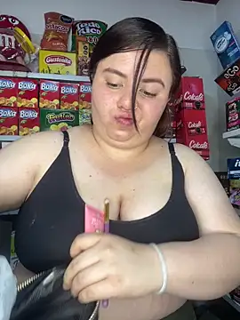 kitty  pinnk online show from April 11, 7:29 pm