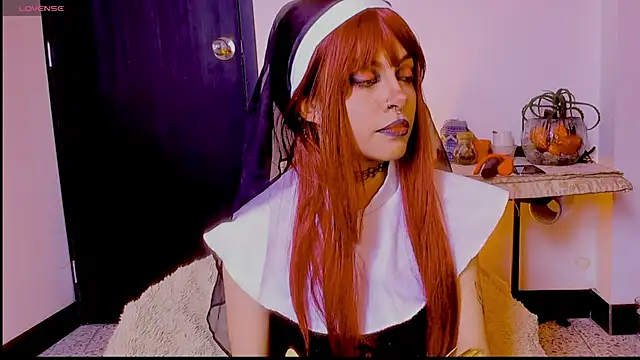 Nyxara- online show from April 3, 7:12 pm