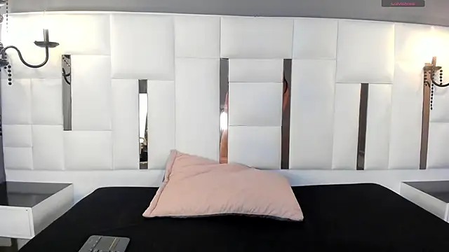 magic zantana online show from April 7, 5:13 pm