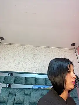 kaii miler online show from April 10, 2:39 am