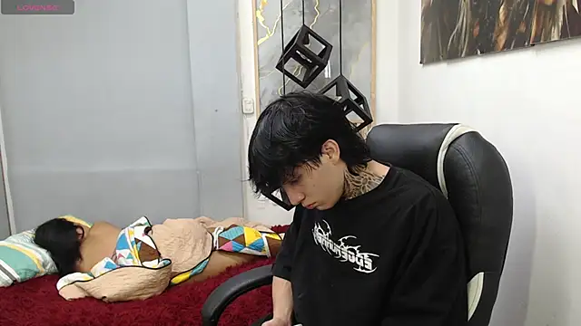 naty 18 online show from April 11, 6:07 am