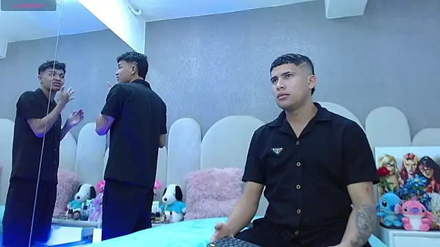 party duo playboy online show from March 26, 3:01 am