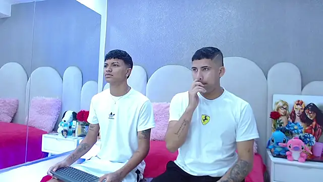 party duo playboy online show from April 6, 4:10 am