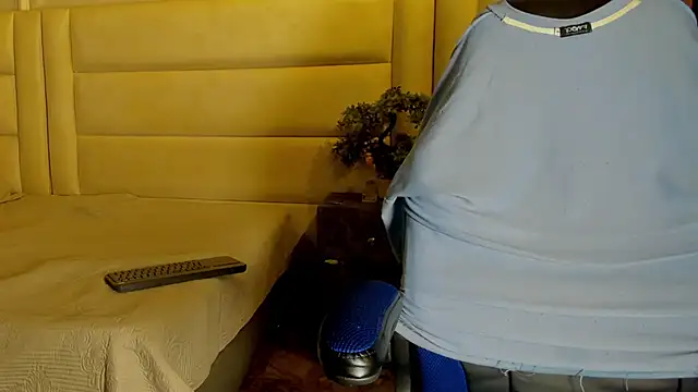 Dark lennox online show from April 15, 12:01 pm