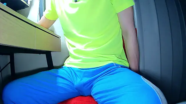 t-ky-taro online show from April 9, 12:10 pm