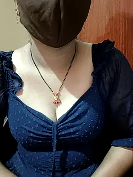 Latha lovely online show from April 16, 1:50 am