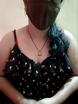 Latha lovely online show from April 17, 1:19 am