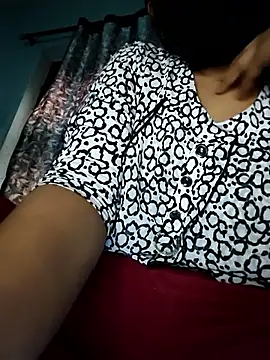 Hotmyfigure online show from April 7, 4:13 am