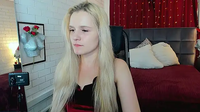 SherriButlers online show from July 15, 5:12 am