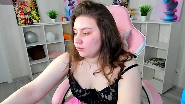 Maya Raay online show from April 6, 2:09 am