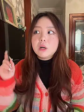 thelittlexx online show from March 30, 2:12 am