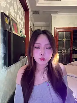 thelittlexx online show from April 13, 12:21 pm