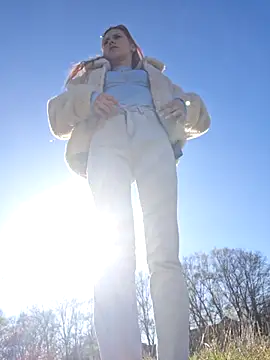 SlimBellaOfficial online show from April 9, 3:06 pm